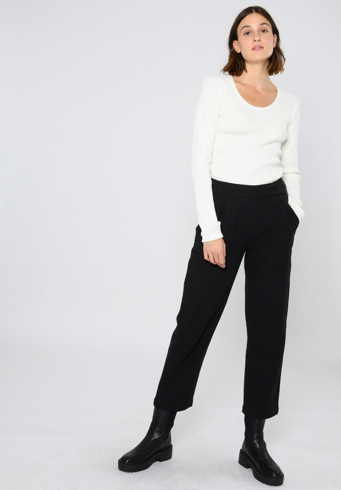 TT66 Pleat Pants PINSTRIPE (GOTS)